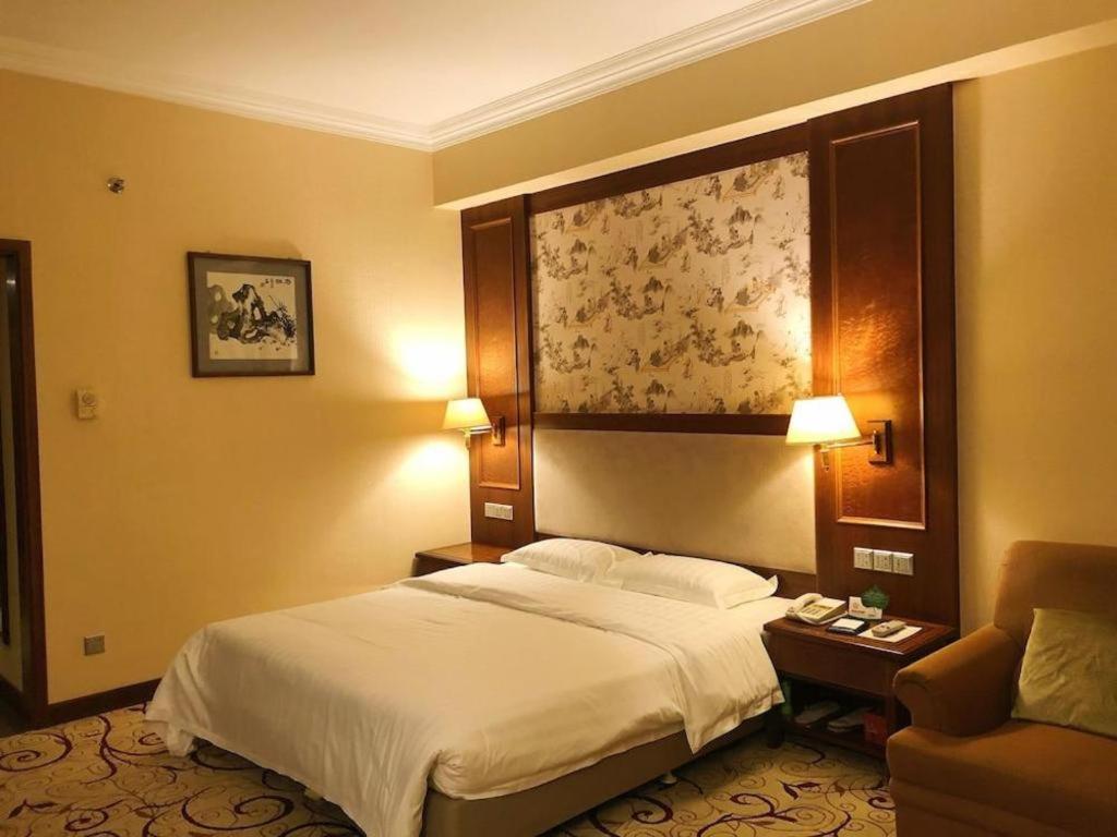 Gladden Hotel Tiantangwei Exterior foto