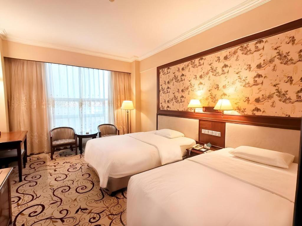 Gladden Hotel Tiantangwei Exterior foto
